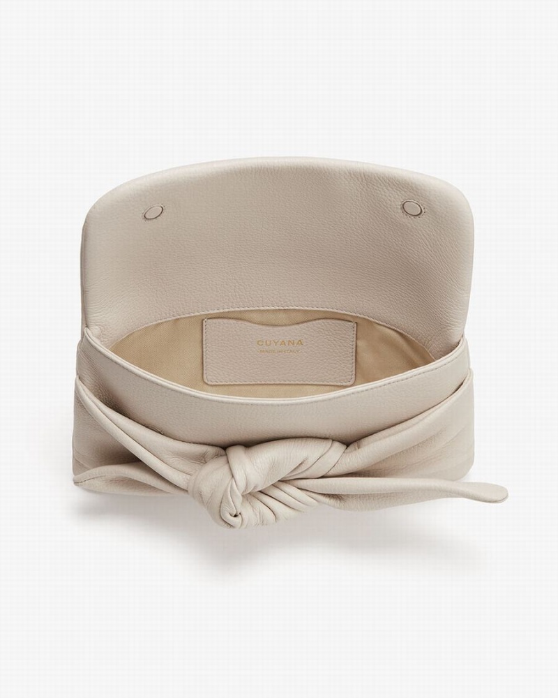 Bolso de Mano Cuyana Bow Mujer Blancas | ZRS9520YU