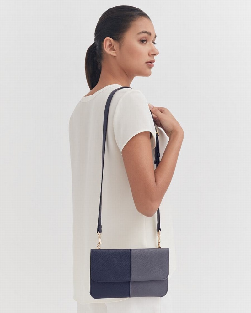 Bolso de Mano Cuyana System Flap Mujer Azul Marino | GNU5787DN