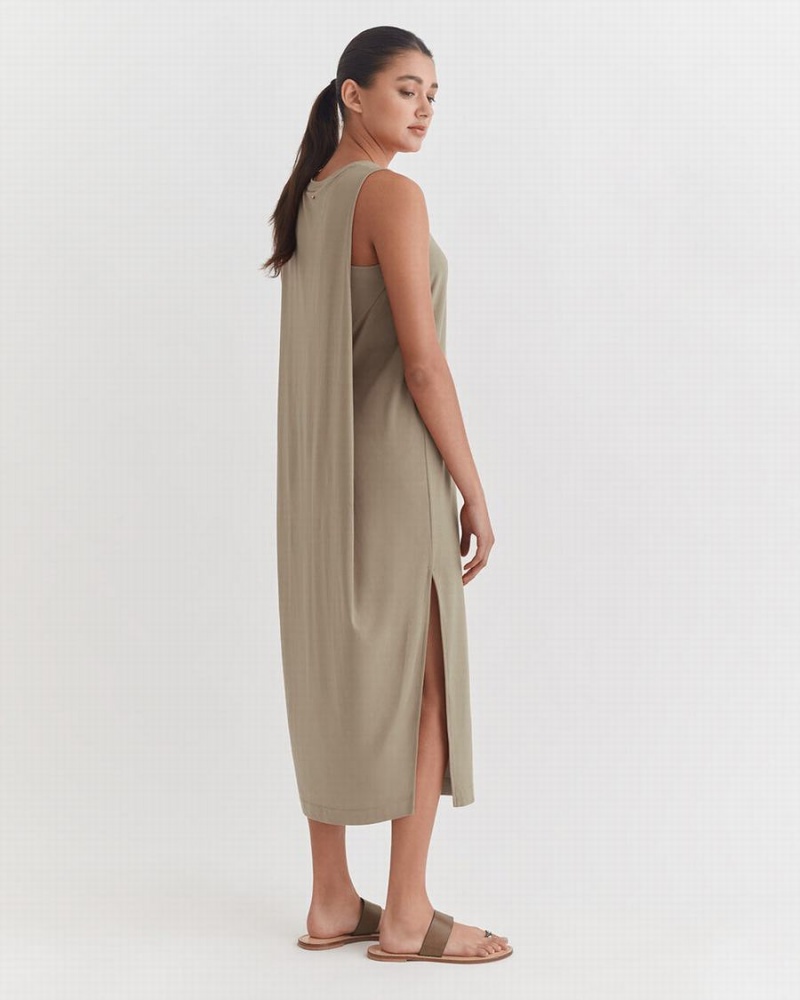 Vestido Cuyana Drape-Back Mujer Verde | VKV1711VX